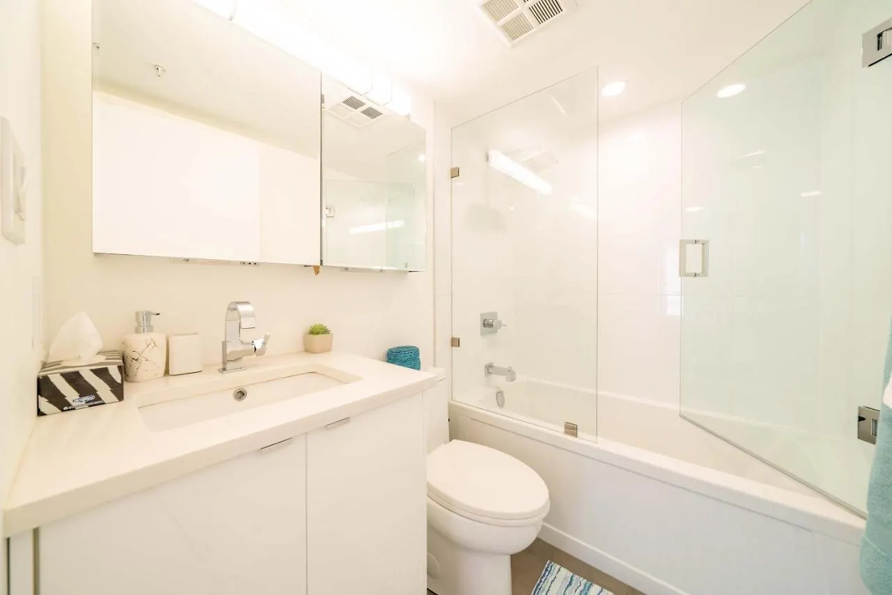 Apartment Sunset Beach Walk 2Bd+2Ba+1Prk Yaletown Vancouver